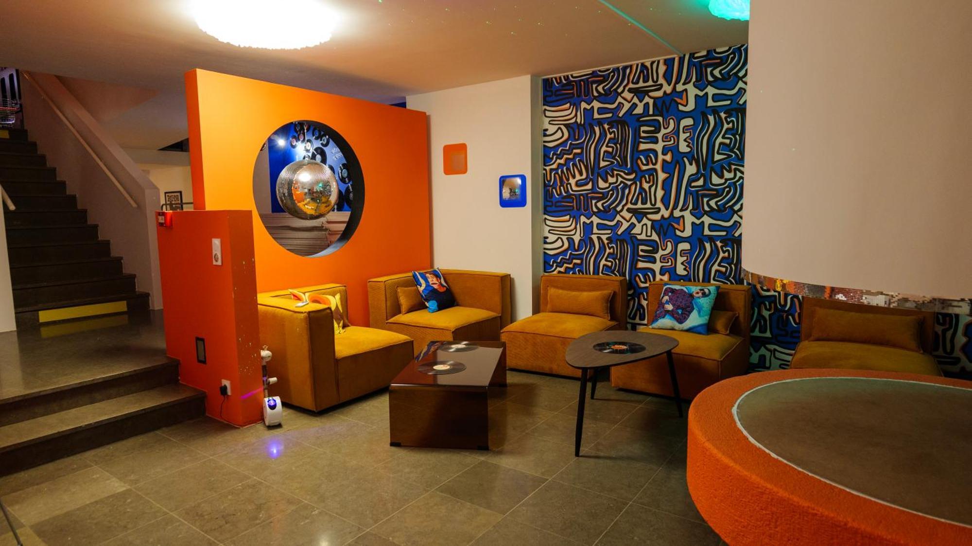 Hyp'Hotel Saint-Marcellin  Exterior photo